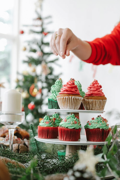 Christmas-red-green-cupcakes