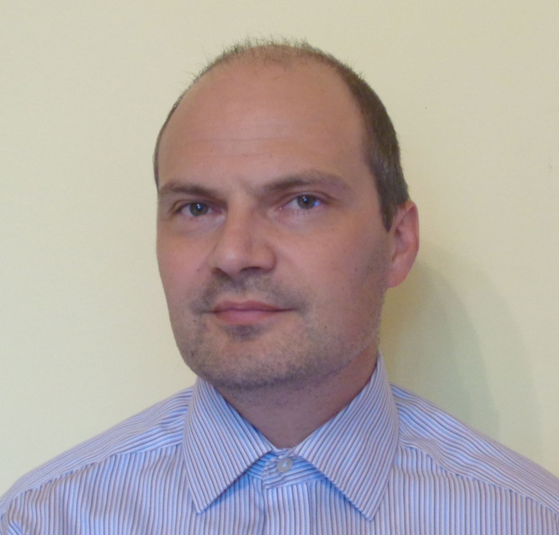 Dr Koos Cambridge Home School Online